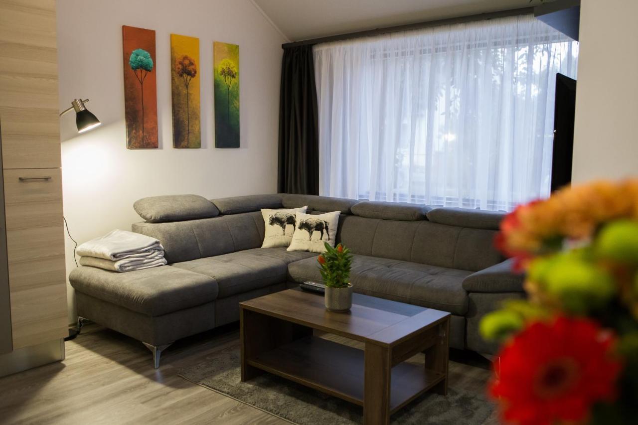 דירות סזומבאת'לי Kikelet Apartman מראה חיצוני תמונה