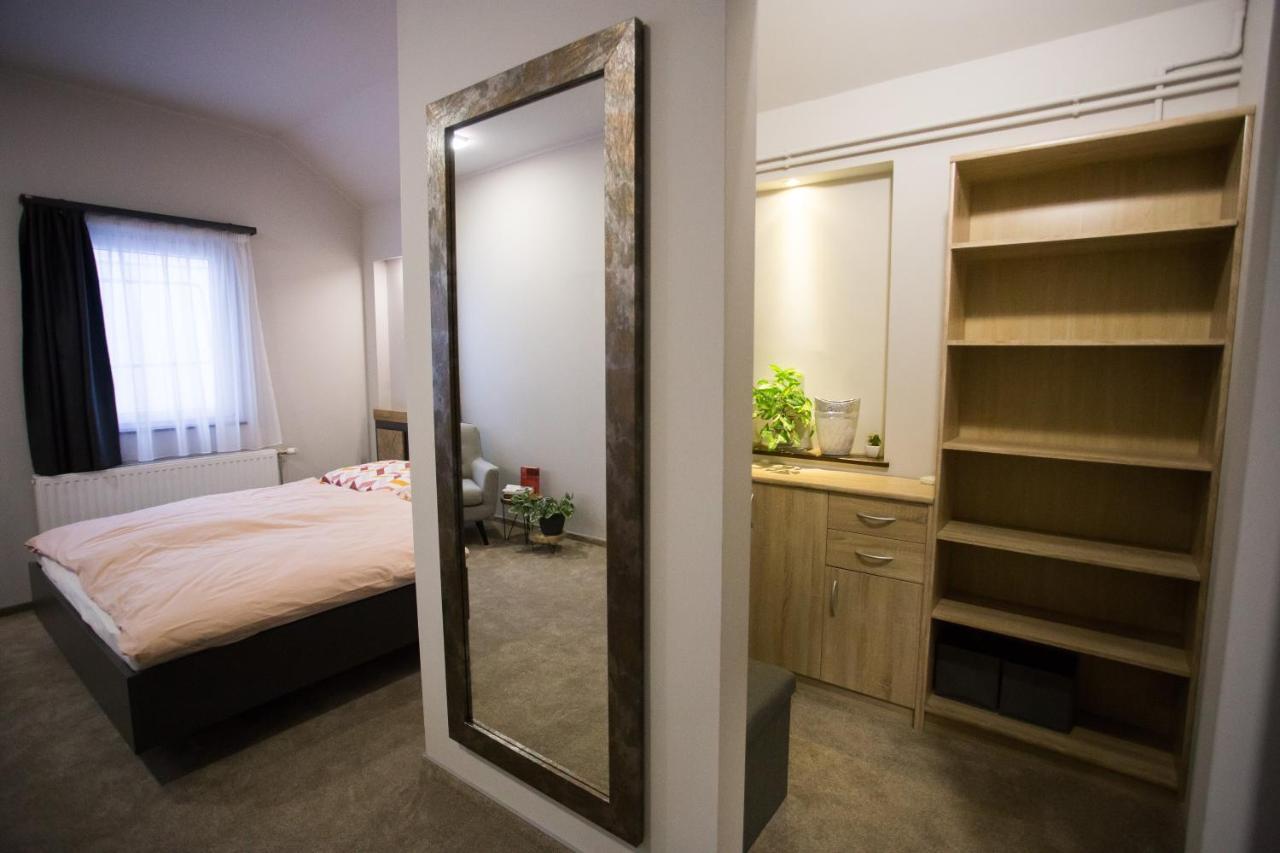 דירות סזומבאת'לי Kikelet Apartman מראה חיצוני תמונה